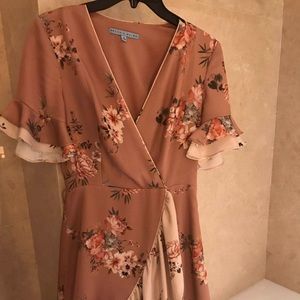 sales lady dress